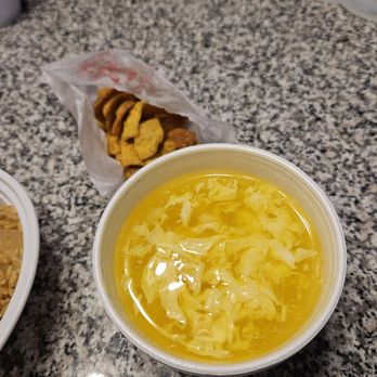 King Express - Egg drop soup - Chinese Near Me - Williamsville, New York King Express - Egg drop soup - Chinese Near Me - Williamsville, New York