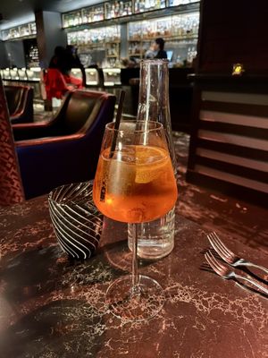 Elements Bar & Lounge by null