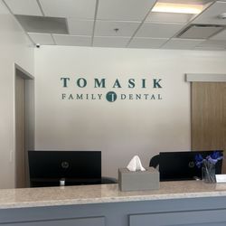 Tomasik Family Dental - Reception desk