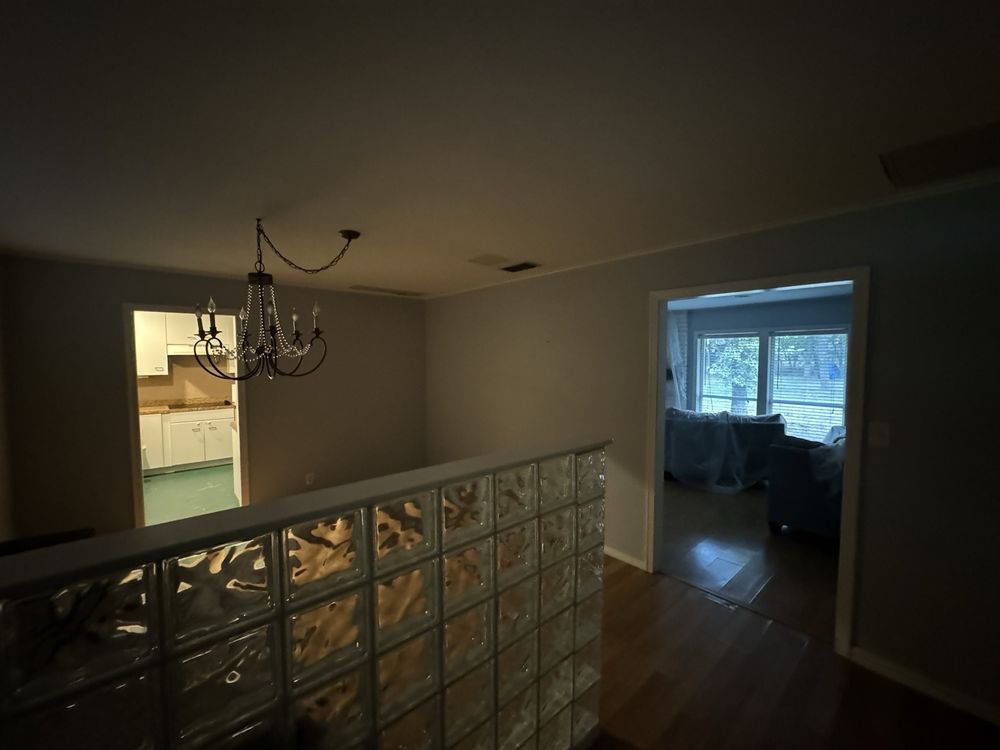 Slide of Affordable Dfw Contractors