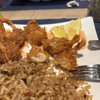 Anthony’s Seafood & Ribs - Judge for yourself...do these shrimp look like they're cooked through?? - Bars Near Me - FL, Florida