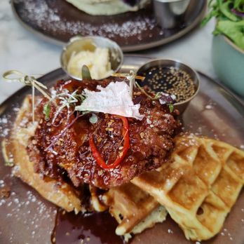 Café Fig - Fried Chicken and Waffles - Cafes Near Me - Los Angeles, California