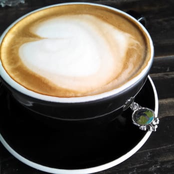 Grey St Kitchen - Large flat white - Cafes Near Me - Hamilton, WKO