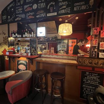Bornet - Internet Cafes Near Me - Barcelona, B Bornet - Internet Cafes Near Me - Barcelona, B