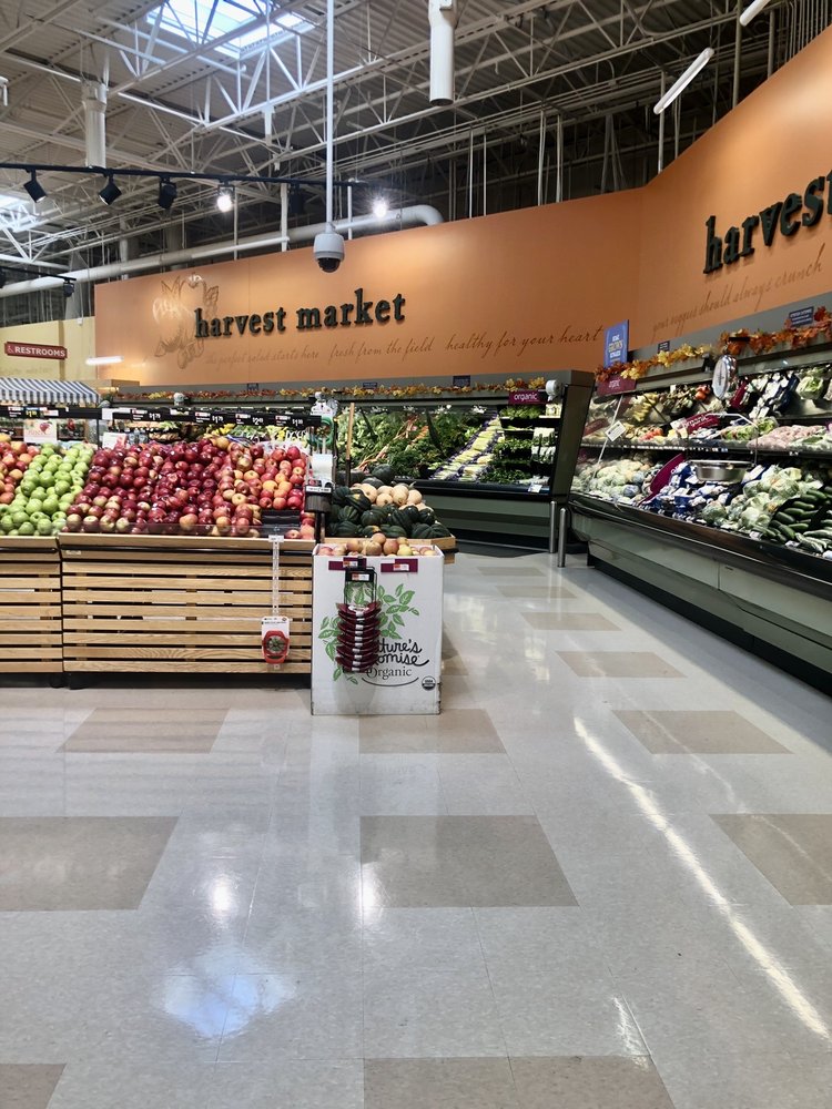 HANNAFORD SUPERMARKET Updated October 2024 11140 Western Tpke