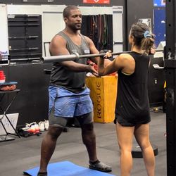 Fitness Edge MD - Best trainer in town! It's worth it to perfect your form. FITNESS EDGE MD / Gaithersburg's Neighborhood Gym