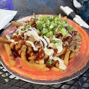 The Rabbit Hole Gastropub - Loaded pulled pork fries - American Near Me - Harpers Ferry, West Virginia The Rabbit Hole Gastropub - Loaded pulled pork fries - American Near Me - Harpers Ferry, West Virginia