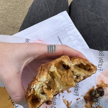 Funky Bakers - Coffee & Tea Near Me - Barcelona, B