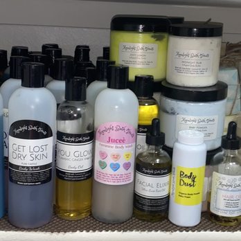 Moonlight Bath Treats - Cosmetics & Beauty Supply Near Me - Carson, California