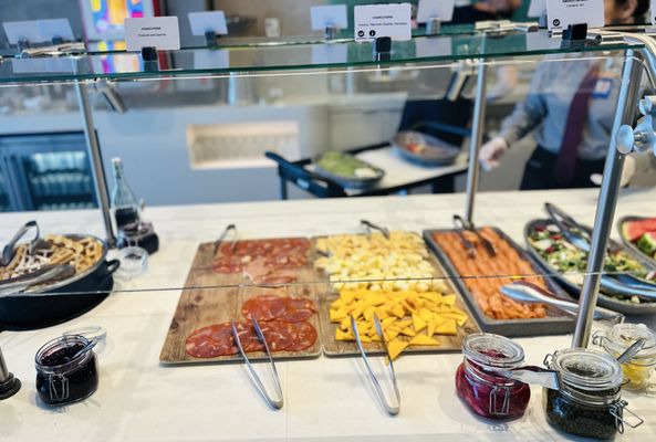 Greenwich Lounge JFK - British Airways & American by null