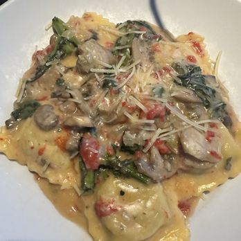 Cowesett Inn - Sausage Ravioli - Italian Near Me - West Warwick, Rhode Island Cowesett Inn - Sausage Ravioli - Italian Near Me - West Warwick, Rhode Island
