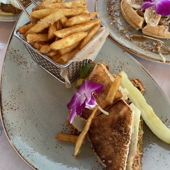 Fairview Farmers - avocado chicken melt with GF toast - Breakfast & Brunch Near Me - Fairview, Texas
