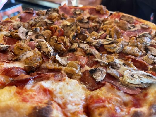 Vince's Italian Restaurant & Pizzeria by null