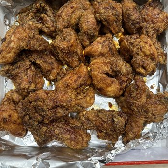 Toreore Korean Fried Chicken - Garlic Fried Chicken - deliciously crispy and flavorful for $15 - Korean Near Me - Carrollton, Texas Toreore Korean Fried Chicken - Garlic Fried Chicken - deliciously crispy and flavorful for $15 - Korean Near Me - Carrollton, Texas