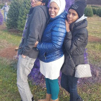 Wyckoff's Christmas Tree Farm - Family time, picking the perfect tree at Wyckoff - Christmas Trees Near Me - Belvidere, New Jersey Wyckoff's Christmas Tree Farm - Family time, picking the perfect tree at Wyckoff - Christmas Trees Near Me - Belvidere, New Jersey