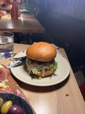 The MOUTH Bar + Restaurant by null