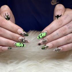 New York Nails - Halloween nails design