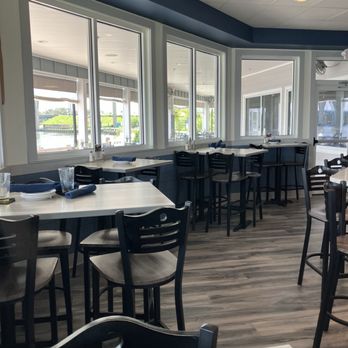 Dock House Restaurant - Seafood Near Me - Chester, Maryland