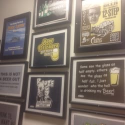 Pizza Pub - Bathroom