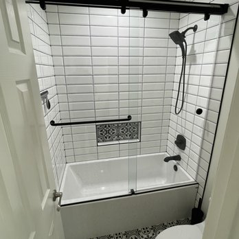 American Eagle Construction - Hall Bathroom - General Contractors Near Me