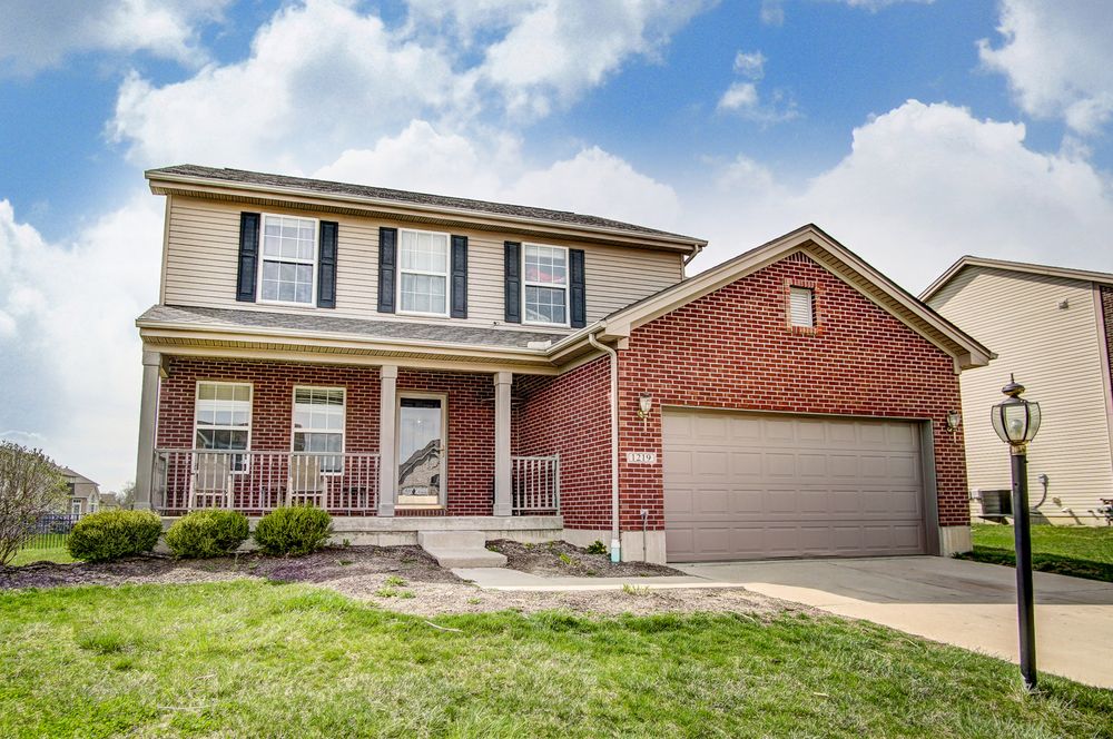 SUSAN TOMSIC COLDWELL BANKER HERITAGE REALTORS 56 Photos 535 N