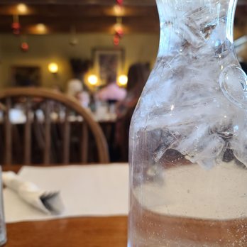 Breitbach's Country Dining - a glass of water with ice in it - American Near Me - Sherrill, Iowa Breitbach's Country Dining - a glass of water with ice in it - American Near Me - Sherrill, Iowa