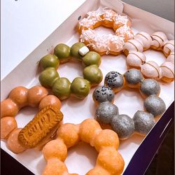 Mochinut - Rochester - Mochi donuts