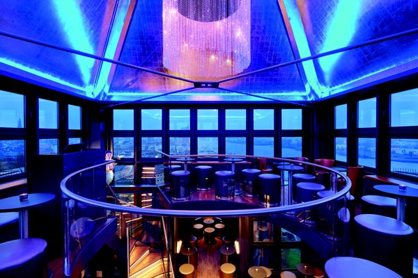Hotel Hafen Hamburg by null