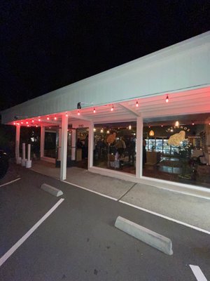 Internos Beer and Wine Bar by null