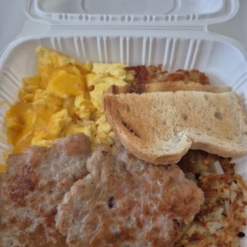 Sebastopol Sunshine Cafe - Country Sausage breakfast with cheddar scrambled eggs and hashbrowns. - American Near Me - Sebastopol, California Sebastopol Sunshine Cafe - Country Sausage breakfast with cheddar scrambled eggs and hashbrowns. - American Near Me - Sebastopol, California