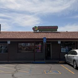 La Michoacana Plus - The location.