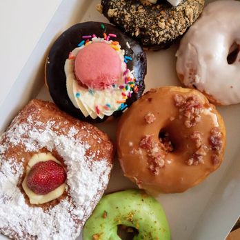 Donut Petit - Assortment of different donuts - they look GREAT but taste just AVERAGE. - Donuts Near Me - Alameda, California Donut Petit - Assortment of different donuts - they look GREAT but taste just AVERAGE. - Donuts Near Me - Alameda, California