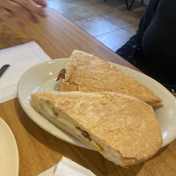90 Miles from Cuba - Cuban Near Me - Jacksonville, Florida