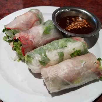 iPho by Saigon - Rice paper rolls / spring rolls - Vietnamese Near Me - Saint Paul, Minnesota