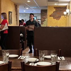 Jozanna's Casual Italian Restaurant - Dining room