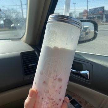 Harmony Tea Shoppe - Watermelon coconut w. Crystal boba - Ramen Near Me - Indianapolis, Indiana