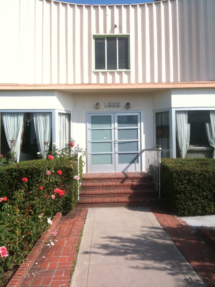 ROSE CITY DENTAL ARTS Updated August 2024 51 Reviews 1855 E