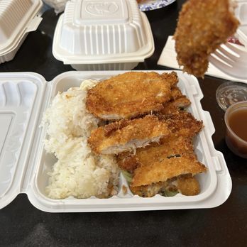 Yummy Hawaiian BBQ - Chicken katsu! Great! - Hawaiian Near Me - Petaluma, California