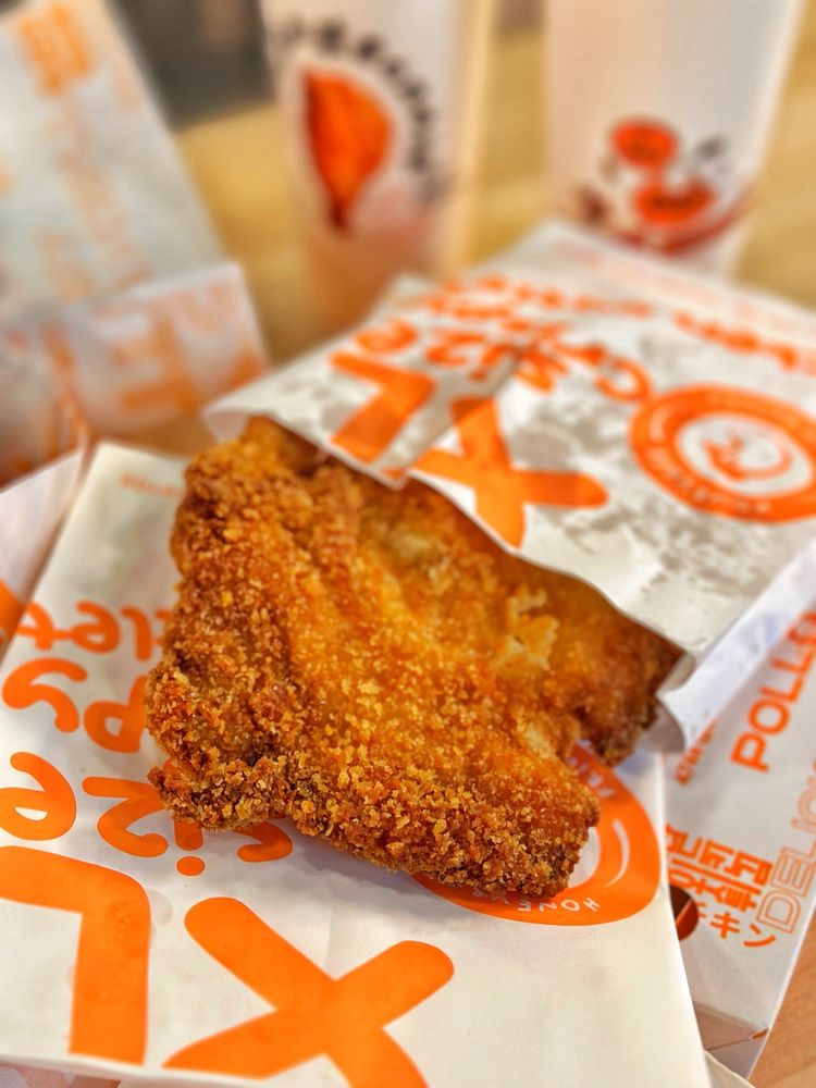 Food from Honeybee Fried Chicken