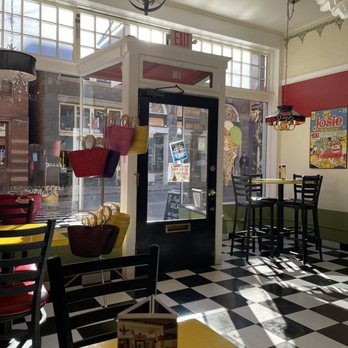 Pussycat Gelato - Gelato Near Me - Bisbee, Arizona