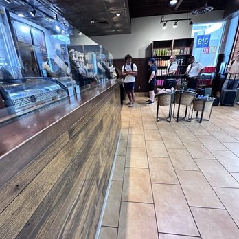 Starbucks - Coffee & Tea Near Me - Sacramento, California Starbucks - Coffee & Tea Near Me - Sacramento, California