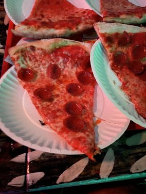Pizza Tropical by null