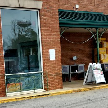 Tractor Supply - Outside - Livestock Feed & Supply Near Me - Forsyth, Georgia