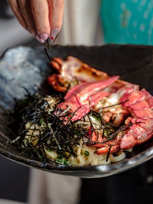 STRIPSTEAK Waikiki by null