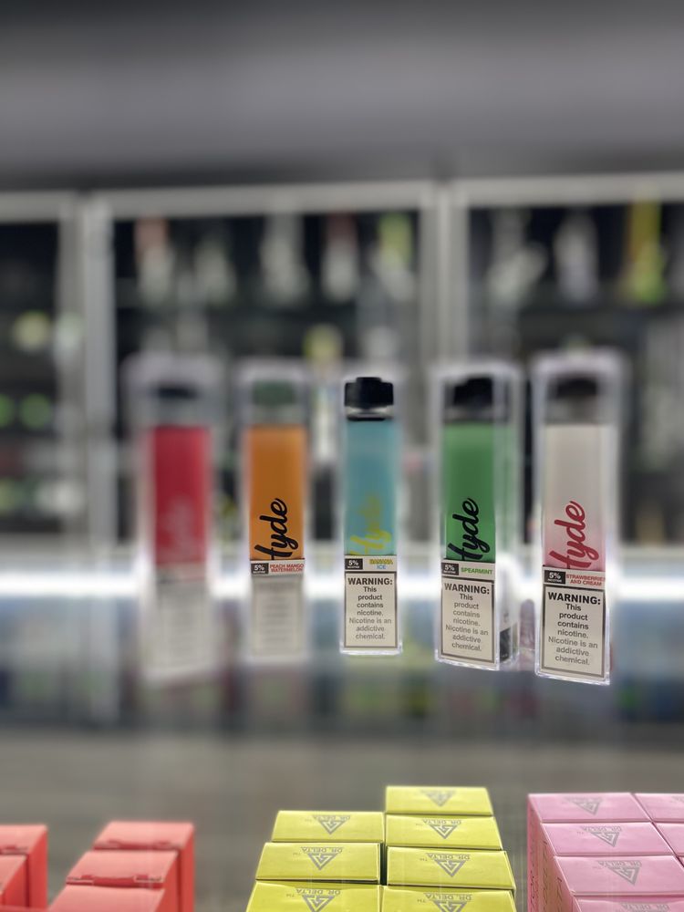 SKY VAPE Updated October 2024 30 Photos 3131 Lawrenceville