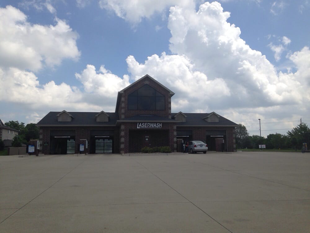 LASERWASH OF URBANDALE Updated October 2024 3969 NW Urbandale Dr