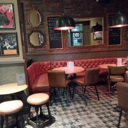 The Old Fox - Seating