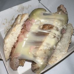 República dos Cachorros - Steak sandwich