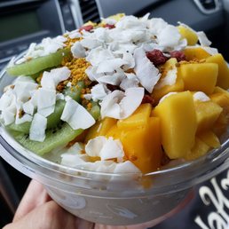 Tide bowl w.a half coconut base Tide bowl w.a half coconut base