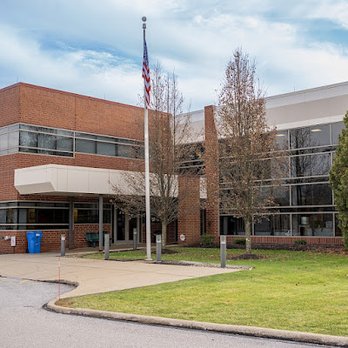 Kellis Eye & Laser Center - Optometrists Near Me - Chardon, Ohio